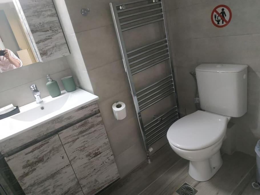 Athens View Apartment Near Metro Station Agia Marina 外观 照片