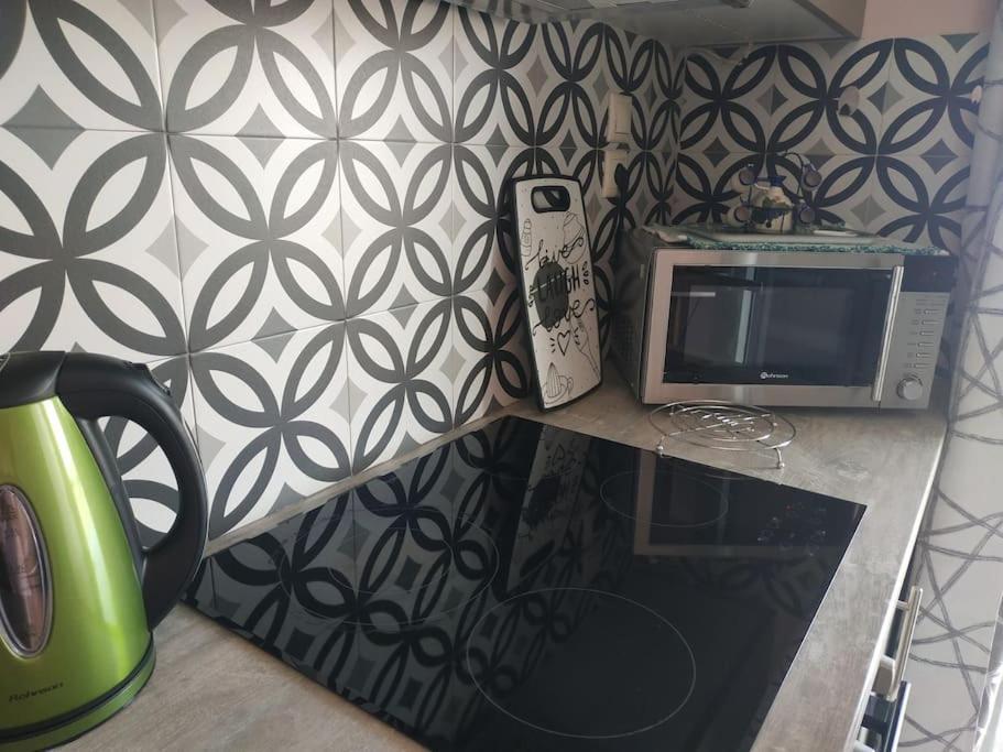 Athens View Apartment Near Metro Station Agia Marina 外观 照片