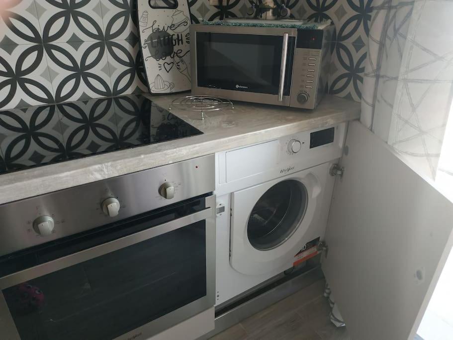 Athens View Apartment Near Metro Station Agia Marina 外观 照片